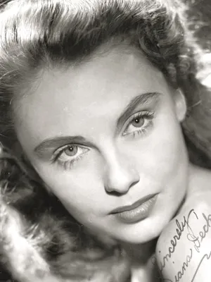 Diana Decker