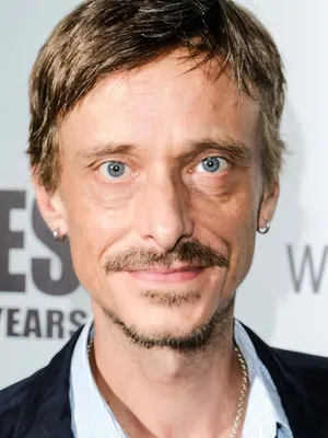 Mackenzie Crook