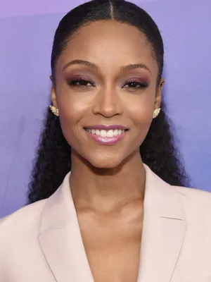 Yaya DaCosta