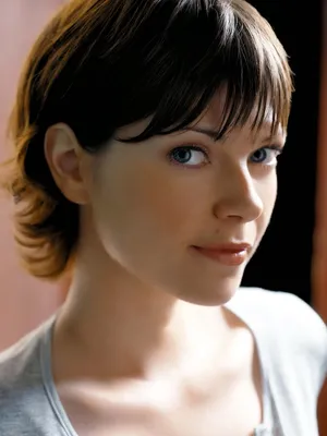 Nicole de Boer