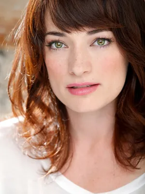 Laura Michelle Kelly