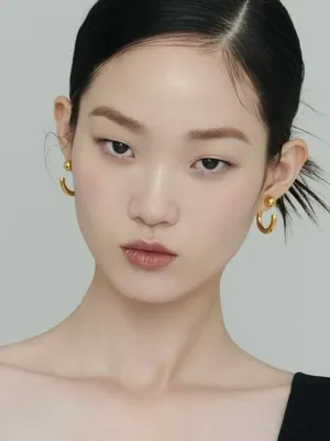 Shin Hyun-ji