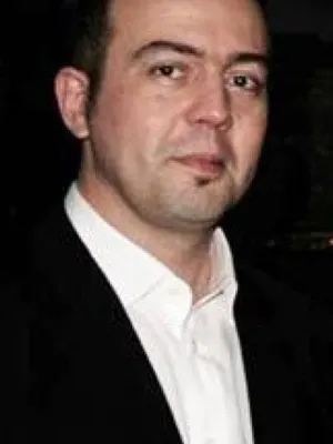 Julien Carbon