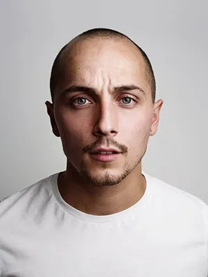 Elliot Warren