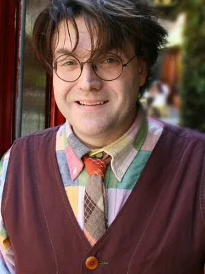 Rosearik Rikki Simons