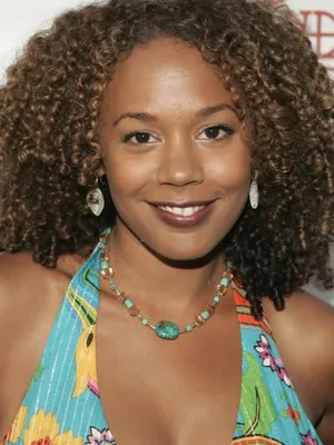 Rachel True