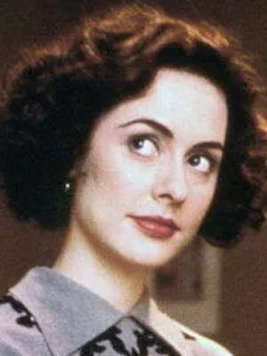 Amanda Naughton