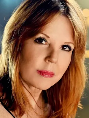 Julie Dolan