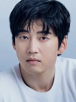 Yoon Kye-sang
