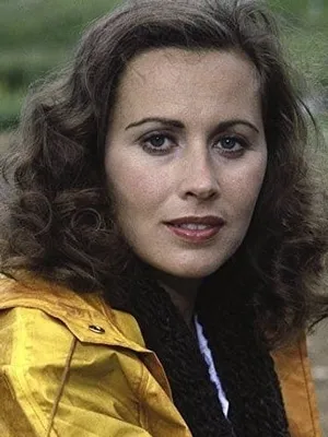 Kate Nelligan