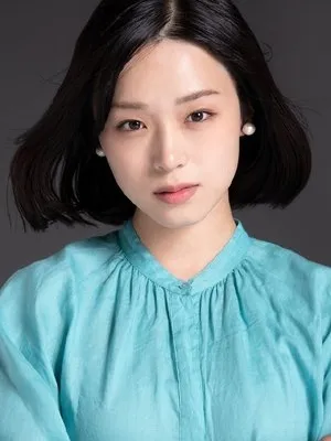 Nana Komaki