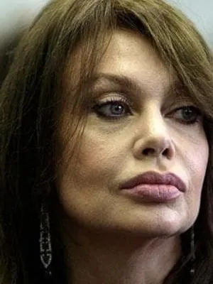 Veronica Lario
