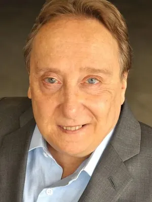 Michael Lee Gogin