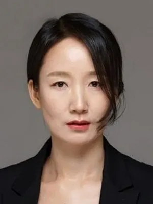 Lee Chae-kyung