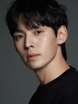 Kang Hyung-suk