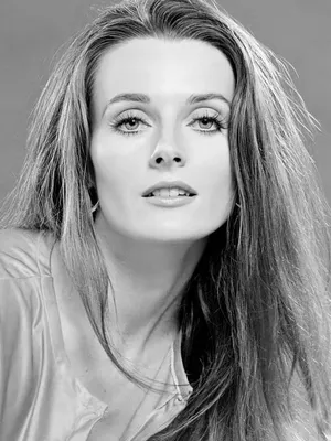 Celeste Yarnall