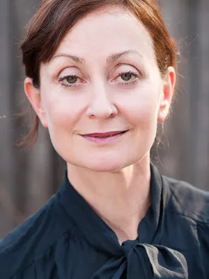 Caroline Lee