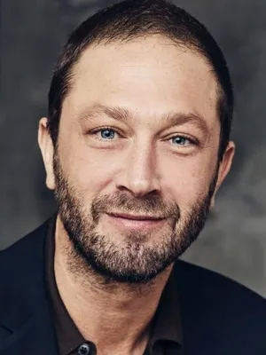 Ebon Moss-Bachrach