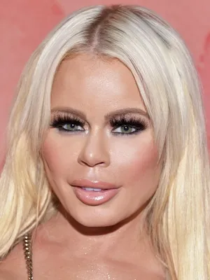Nikki Delano
