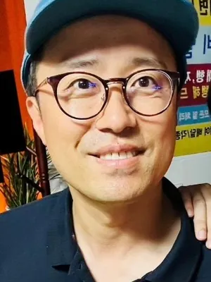 Park Yoo-young