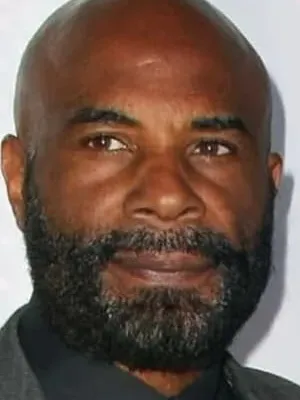 Julius LeFlore