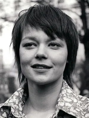 Carolyn Seymour