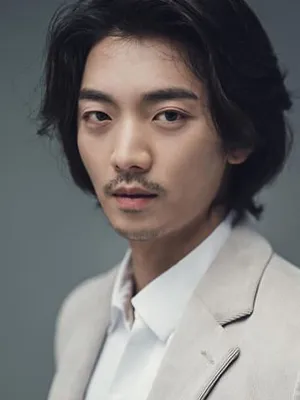 Hwang Hee