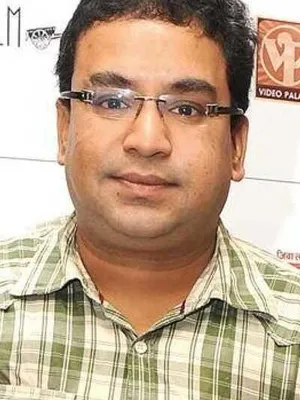 Nikhil Ratnaparkhi