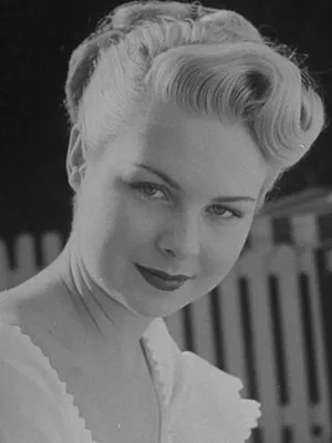 Lois Hall