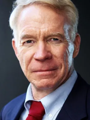 Christopher Kriesa