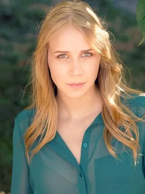 Julia Bray