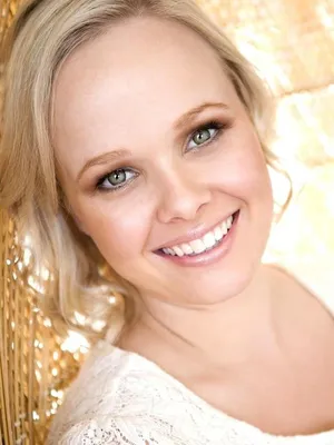 Katie Robertson