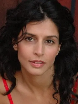 Yasmine Delawari