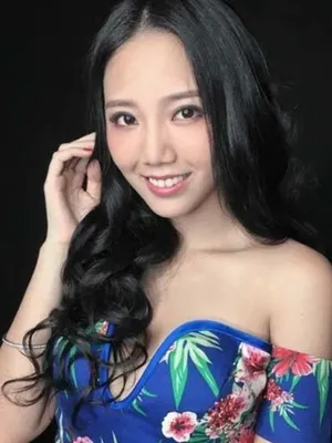 Maggie Li