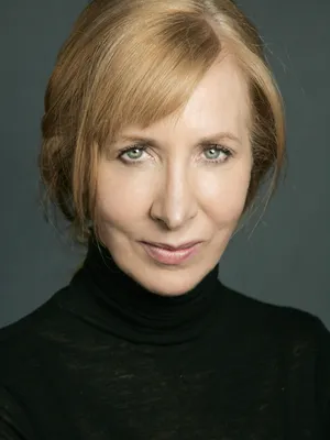 Elizabeth Moynihan