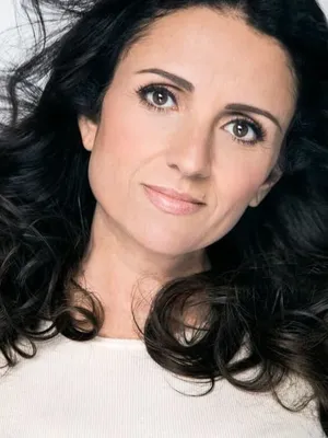 Jenni Pulos