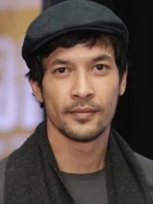 Edward Akbar