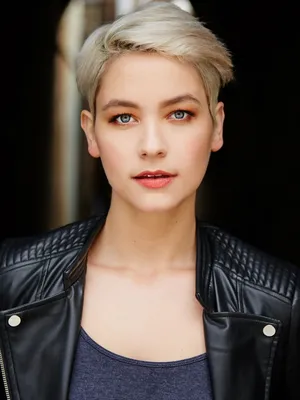 Vivienne Greer