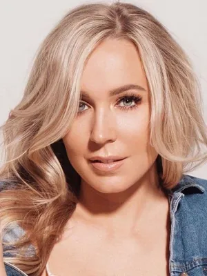 Elyse Saunders