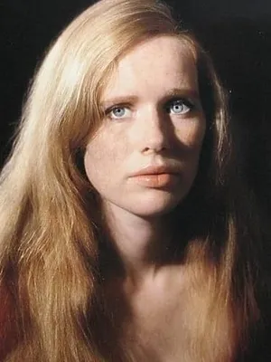 Liv Ullmann