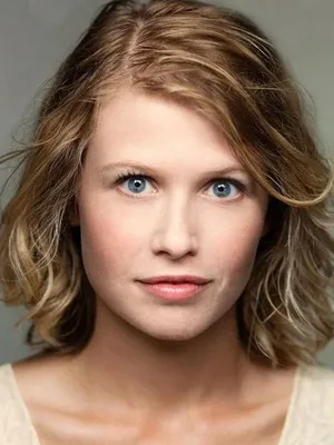 Rose Reynolds