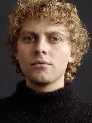 Thom Ashley