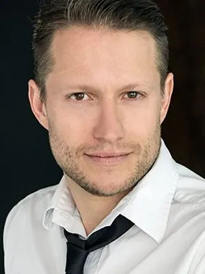 Robert Salvador