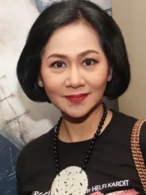 Ayu Dyah Pasha