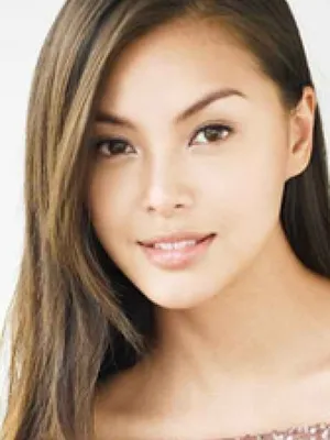 Carmen Soo