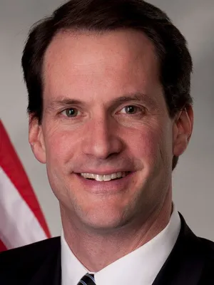 Jim Himes
