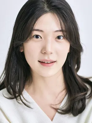 Kang Shin-hee