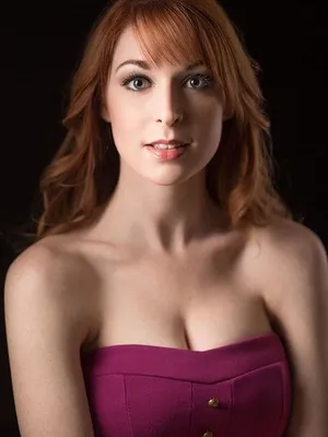 Lisa Foiles