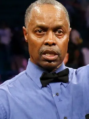 Kenny Bayless