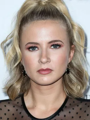 Eliza Bennett